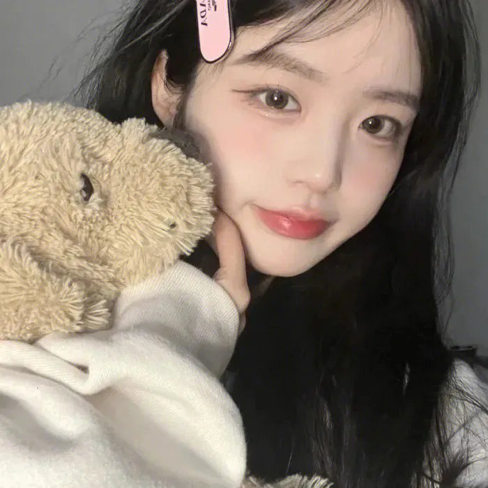 赖猫的狮子倒影
